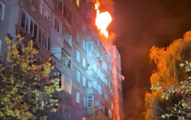 At least 10 explosions reported as residential building catches fire after strike on Sumy