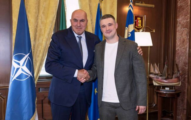 Former Ukrainian defense chief becomes adviser to Italy's defense minister