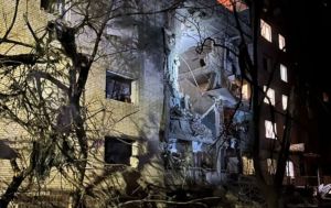 Russian bombs strike Sumy apartment buildings, people killed
