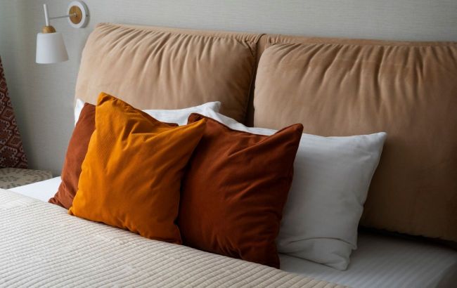 Not for sleeping: 9 creative ideas for what you can do with old pillow