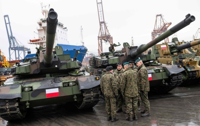 Polish Defense Minister announces increased military presence on eastern border