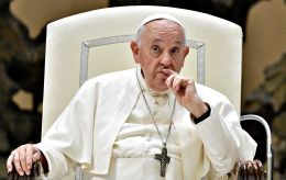 Switzerland invites Pope to Ukrainian peace summit