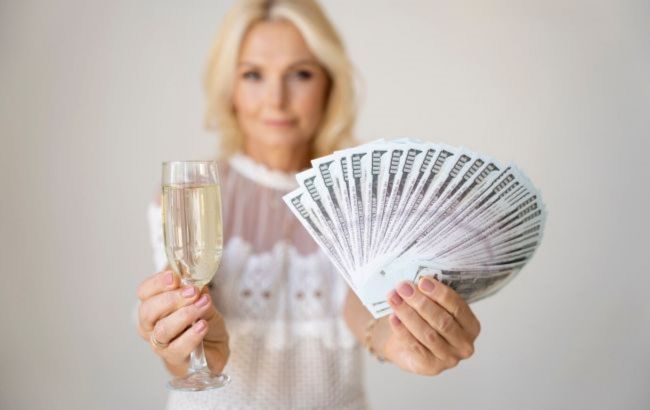 Money comes first: These zodiac signs are ready to work hard for wealth