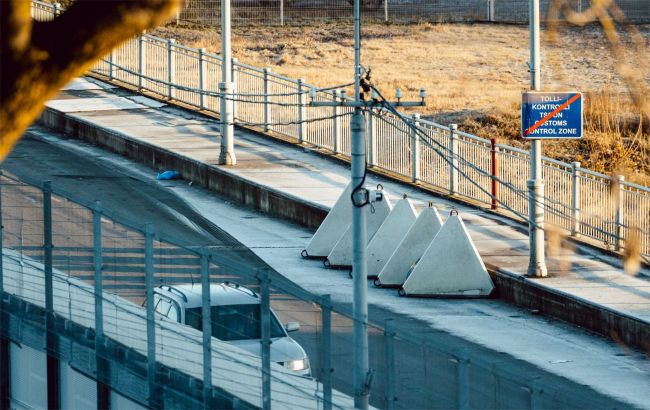 'Dragon teeth' appear at Estonia-Russia border crossing