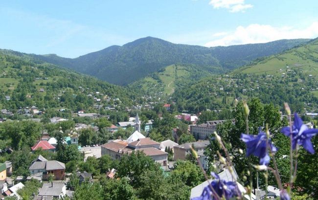 Discover Rakhiv: Ukraine's little Alps with mountain charm and European soul
