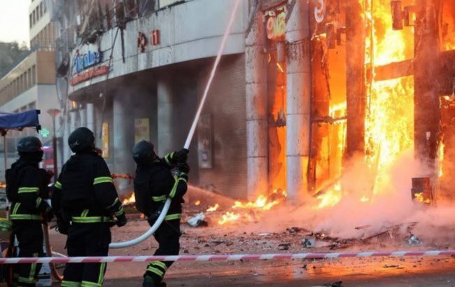 Russian strike aftermath: What shopping mall in Ukraine's Dnipro looks like
