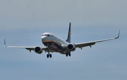 Vilnius airport halted as unknown aerial object spotted