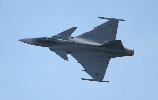 Czechia may train Ukrainian pilots on Gripen jets: Talks with Sweden started