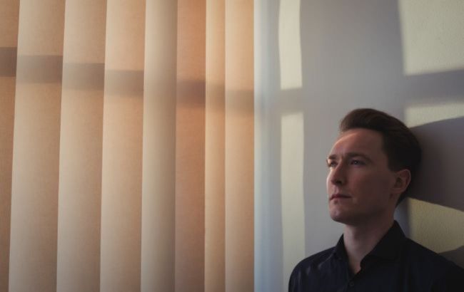 Think you're being manipulated? Watch for emotional sandwich technique