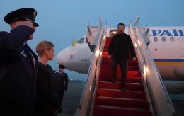 Zelenskyy arrives in US with one clear message for Trump
