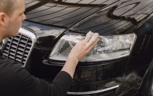 6 easy ways to restore yellowed headlights on your car
