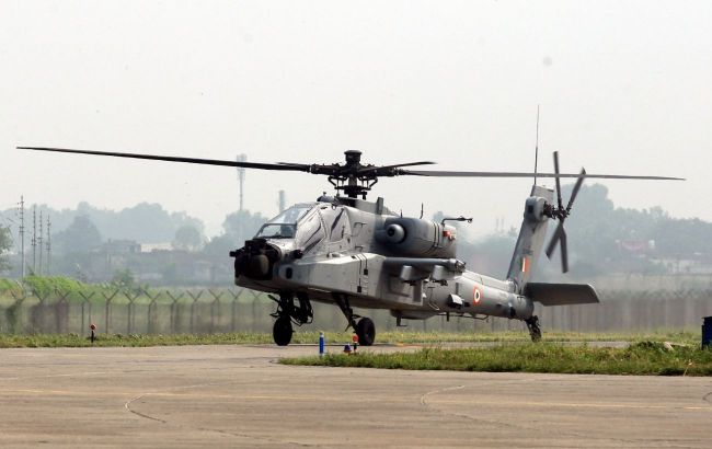 US to sell Apache helicopters, guided missiles to Poland