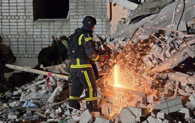 Strike on high-rise building in Sumy region: Number of victims doubles