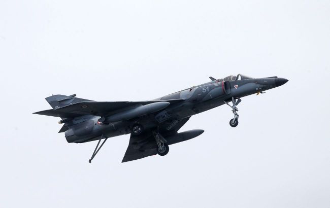 Argentina and France discuss transfer of Super Etendard aircraft to Ukraine