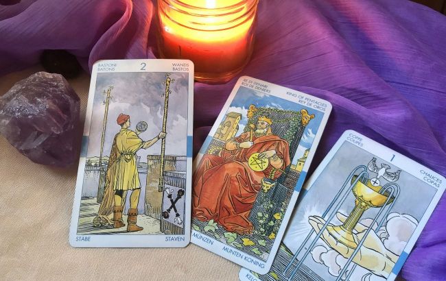 Tarot horoscope for coming week: Who faces their fateful choice and who will be lucky