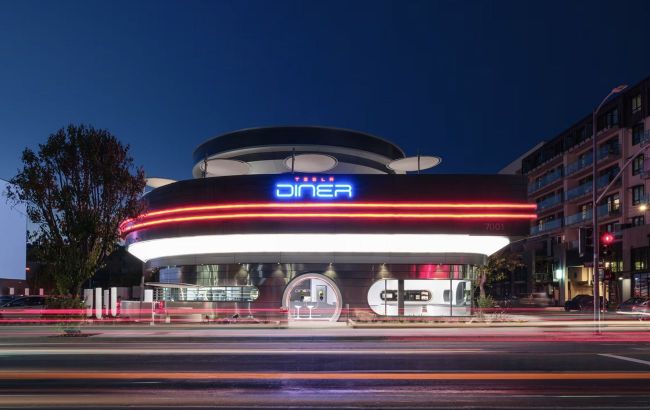 Tesla Diner debuts in California with superchargers and drive-in cinema
