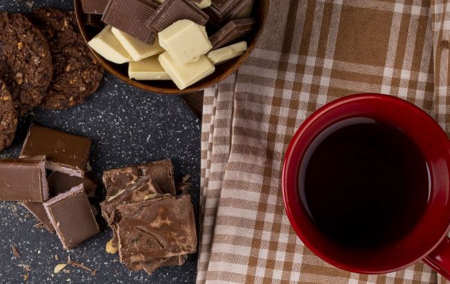 Never eat this popular treat at night, it will ruin your sleep