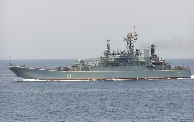 Ukraine destroys Russian large landing ship Tsezar Kunikov