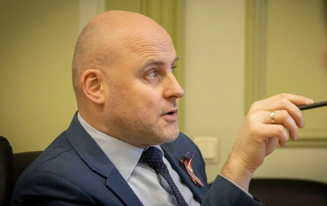 Latvia's new PM wants to end trade with Russia, but there's catch