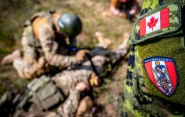 Canadian instructors teach Ukrainian soldiers complex medical skills - General Staff