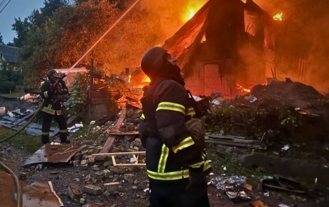 Russian missile and drone attack damages homes across Kyiv region, child among injured