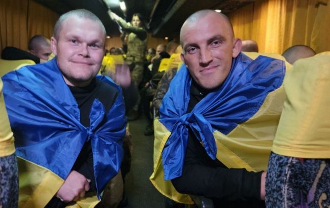 Ukraine returns 95 defenders from Russian captivity - Zelenskyy