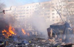 Russia bombs Ukraine's Zaporizhzhia homes: Death reported, injured count climbs