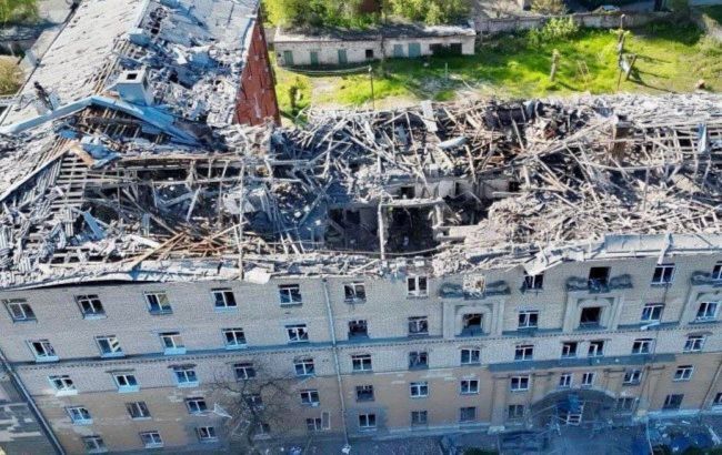 One killed, more than 10 injured in Russian missile strike on Ukraine's Dnipro