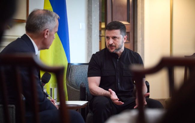Zelenskyy holds first talks with Canada's new prime minister on Ukraine peace