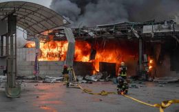 Russian forces ramp up strikes on Ukrainian gas stations, leaving civilians wounded (photo)