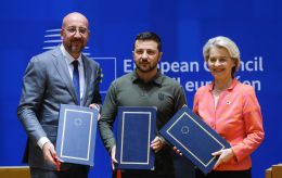 Ukraine and EU sign security agreement