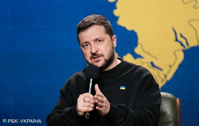 Ukrainians live by 'either you work, or you fight' rule - Zelenskyy